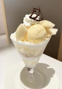 フルーツパフェ フルーツパフェ,パフェ,デザートの写真素材