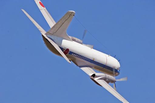 飛行機 航空自衛隊 YS-11 飛行機 航空自衛隊 YS-11 旅客機,輸送機,空の写真素材