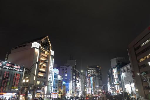 上野公園から見える都会の夜景 上野公園から見える都会の夜景 都会,夜景,上野の写真素材