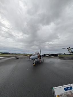 生憎の天気の中初参加の自衛隊基地祭の写真