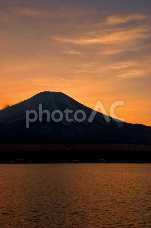 夕暮れの富士山 富士山,夕暮れ,夕焼けの写真素材