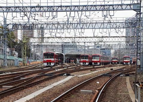 踏切から見た京急新町検車区（車両基地） 京急,検車,車両基地の写真素材