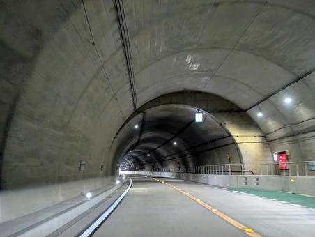トンネルの写真
