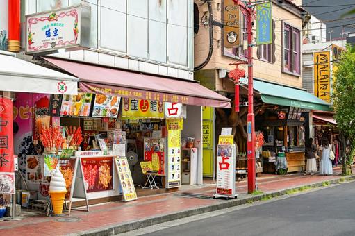 横浜中華街の街並み 横浜,中華街,街並みの写真素材