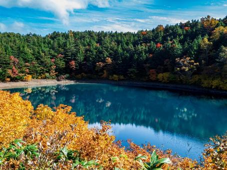 秋の浄土平(桶沼) 秋の浄土平(桶沼)の写真