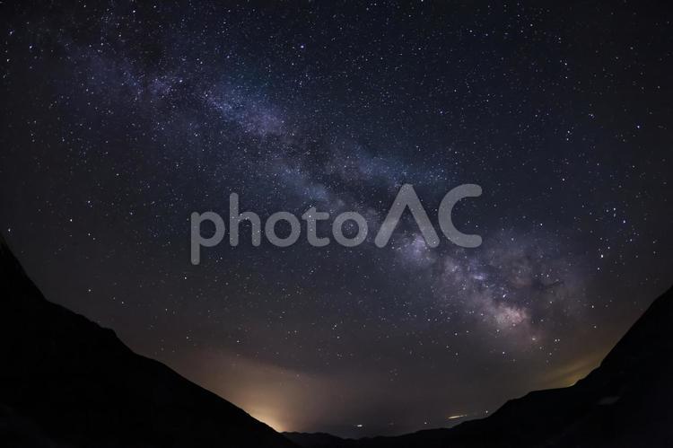 北海道・羅臼町 夏の知床峠の天の川 北海道,日本,絶景の写真素材
