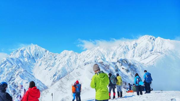 小遠見山からの五竜岳と鹿島槍ヶ岳 小遠見山からの五竜岳と鹿島槍ヶ岳 山,登山,雪山の写真素材