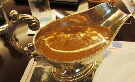 Curry sauce pot, JPG Curry sauce pot, JPG