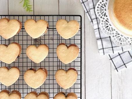 Photo, raisin sand cookies, raisin sandwich, butter sandwich, 
