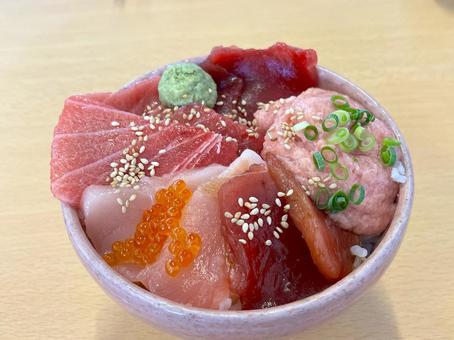 海鮮丼 海鮮丼の写真