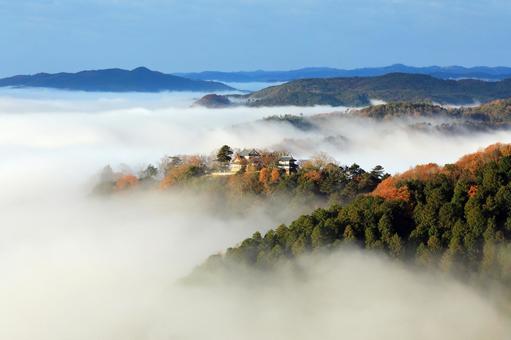 天空の山城 天空の山城 天空の城,天空の山城,備中松山城の写真素材