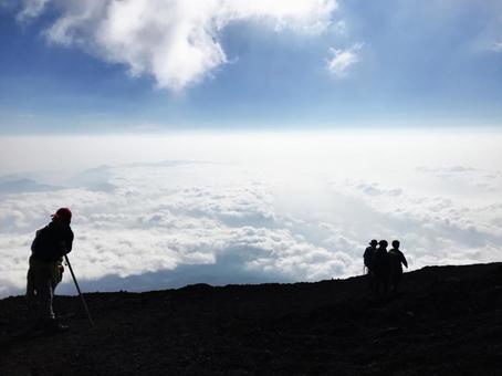 富士登山美しい雲海 富士登山美しい雲海の写真