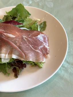 Raw ham salad, JPG Raw ham salad, JPG