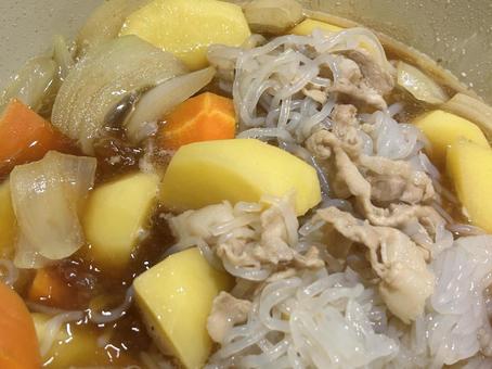 肉じゃがのアップ 肉じゃが,煮物,じゃがいもの写真素材