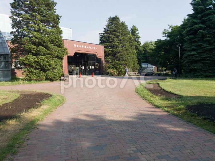百合が原公園、緑のセンター 百合が原公園,建築,札幌の写真素材