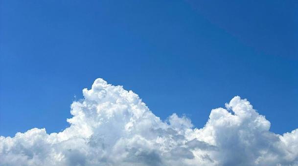 夏空と入道雲 夏空と入道雲 晴天,風景,背景の写真素材