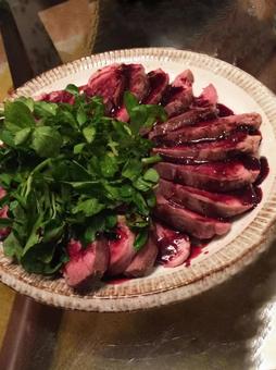 クレソンと肉 クレソンと肉の写真