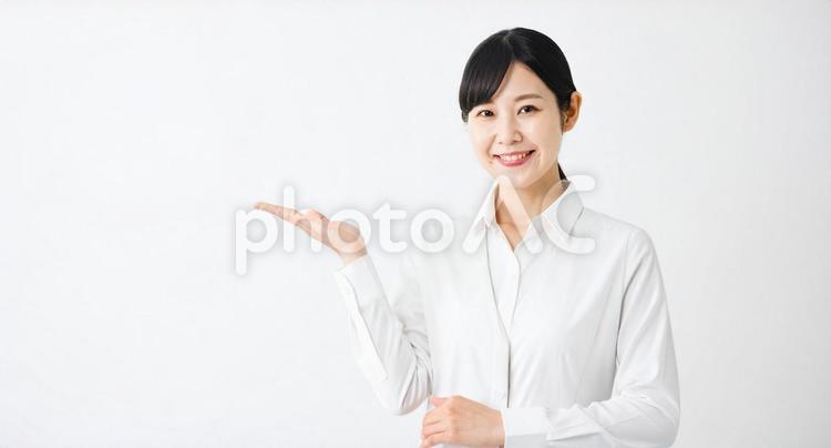指差し 指差し,女性,女子の写真素材