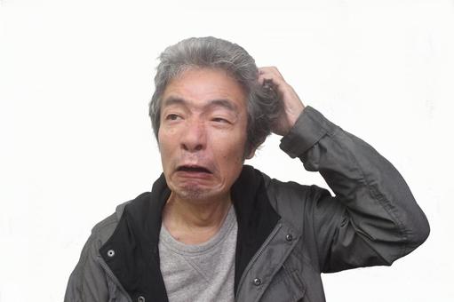 困っているシニア男性 シニア,シニア男性,老人の写真素材