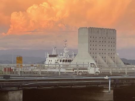 夕景 夕景 夕焼け,船,海の写真素材