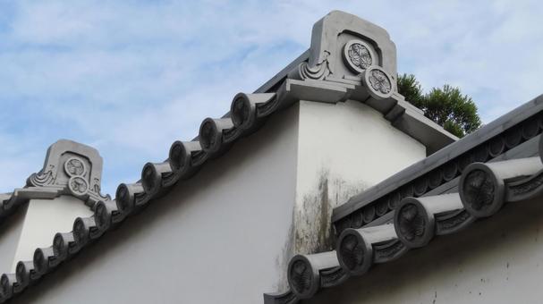 隨念寺 境内の風景 白土塀 隨念寺 境内の風景 白土塀 隨念寺,神社仏閣,寺の写真素材