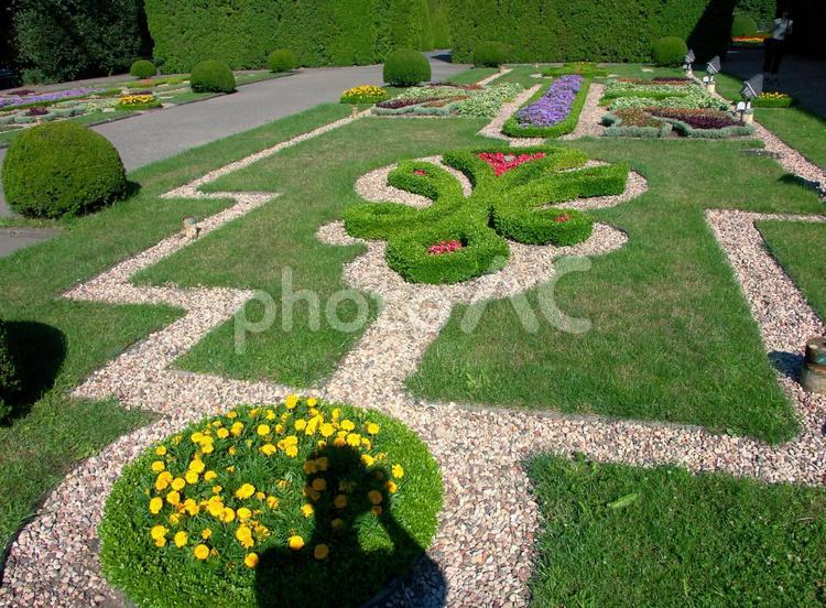 ワルシャワ　ヴィラヌフ宮殿　庭 ポーランド,ワルシャワ,ヴィラヌフ宮殿の写真素材