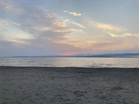 佐渡と心を癒す夕焼けと海の風景 佐渡と心を癒す夕焼けと海の風景 新潟市,佐渡,癒しの風景の写真素材