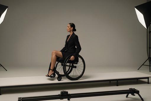 車椅子ビジネス肖像の写真