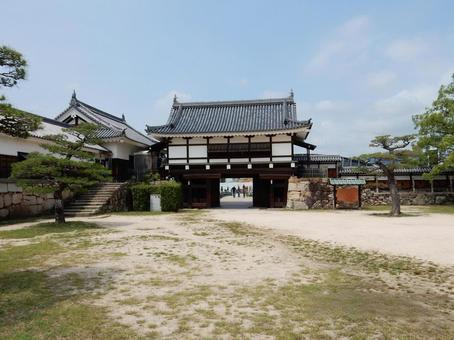 【風景写真】広島城の風景 【風景写真】広島城の風景 広島城,城,櫓の写真素材