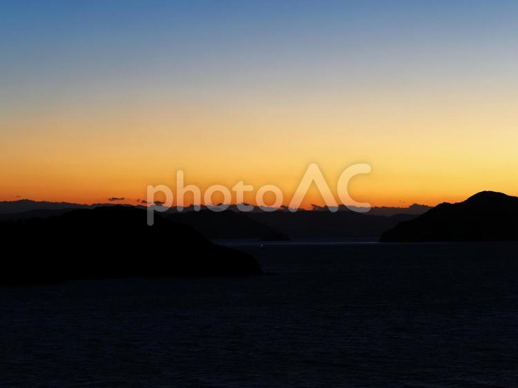 小豆島から見る瀬戸内海夕景 小豆島,瀬戸内海,夕景の写真素材