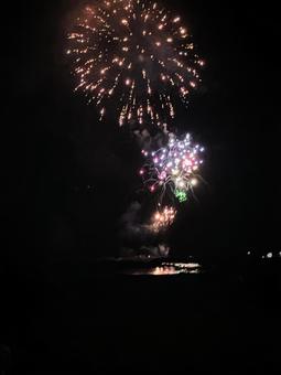 花火5 花火,はなび,夜空の写真素材