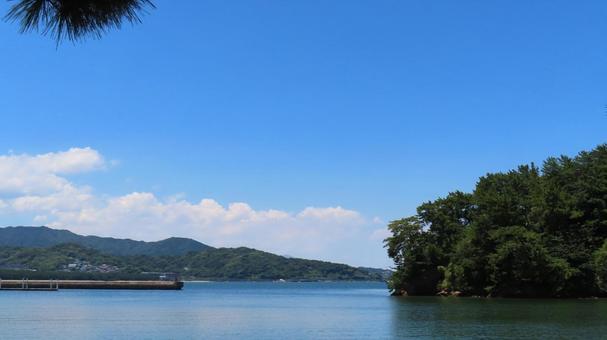 小戸公園から見る今津湾 小戸公園から見る今津湾の写真