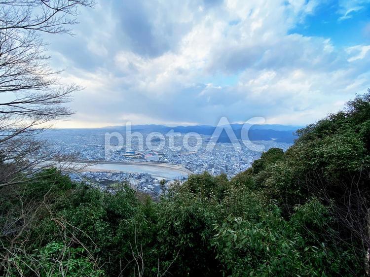 高台からの風景 空,青空,雲の写真素材