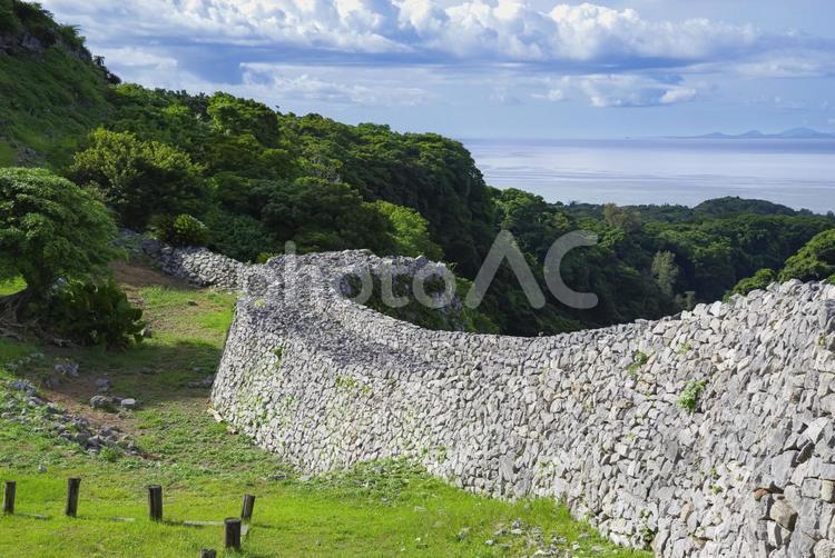 世界遺産の今帰仁城 今帰仁城,今帰仁城跡,グスクの写真素材