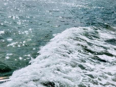 波1 波1 波,白波,海の写真素材