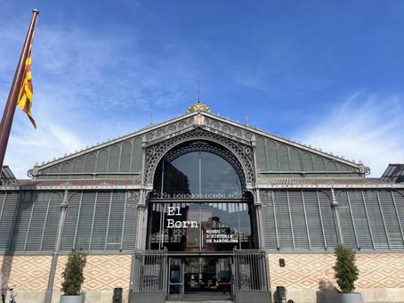 エル・ボルン文化センター正面入口 スペイン,カタルーニャ,バルセロナの写真素材