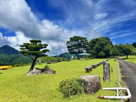Photo, that chi sipo-cho, oyunori mountain, kumano kodo entrance, 