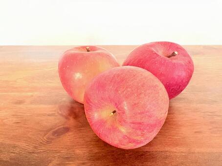 林檎たち 07 りんご,果物,秋の味覚の写真素材