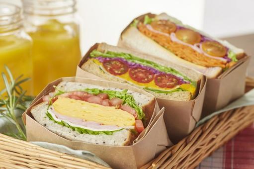 サンドイッチ サンドイッチ サンドイッチ,厚切りサンド,フォトジェニックの写真素材