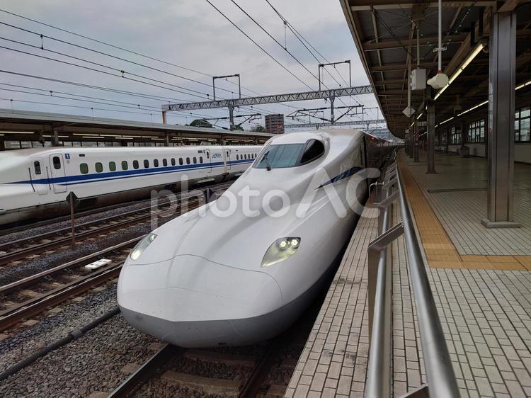 新幹線　N700系　のぞみ 鉄道,駅,乗り物の写真素材