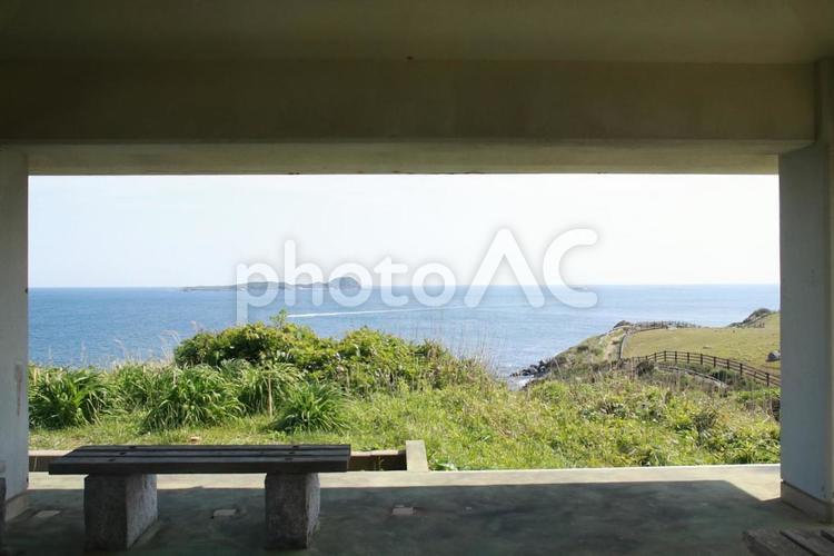 絶景の見えるベンチ 風景,景色,自然の写真素材
