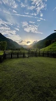夕景 夕景 空,自然,月の写真素材