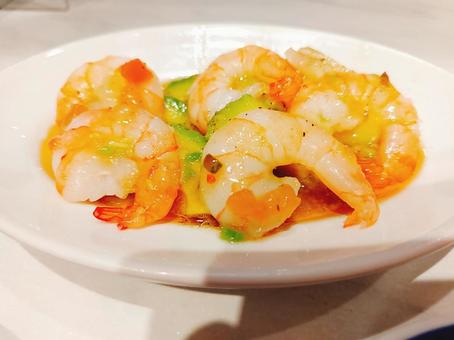 エビとアボカドのサラダ エビ,アボカド,サラダの写真素材