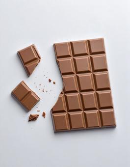 白い背景のチョコレート 白い背景のチョコレートの写真