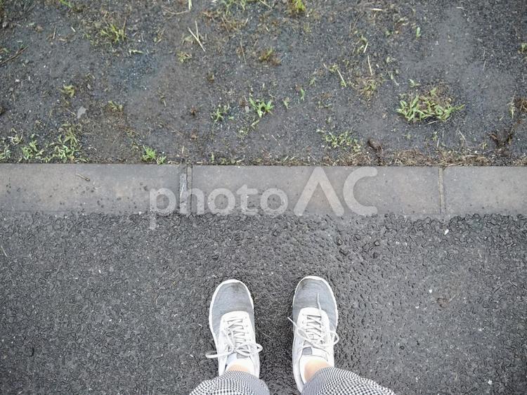 汚れたスニーカー５ 汚れたスニーカー,汚れた,汚いの写真素材
