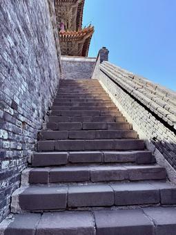 城壁への階段 城壁への階段 北陵公園,中国,海外の写真素材