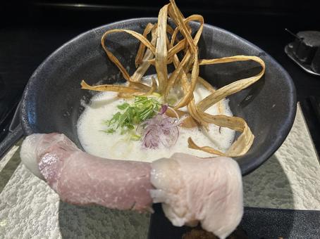 鶏白湯ラーメン　煮干しダシ 鶏白湯,ラーメン,煮干しの写真素材