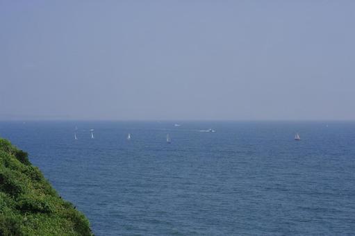 湘南の海とヨット 湘南の海とヨット 湘南,海,ヨットの写真素材