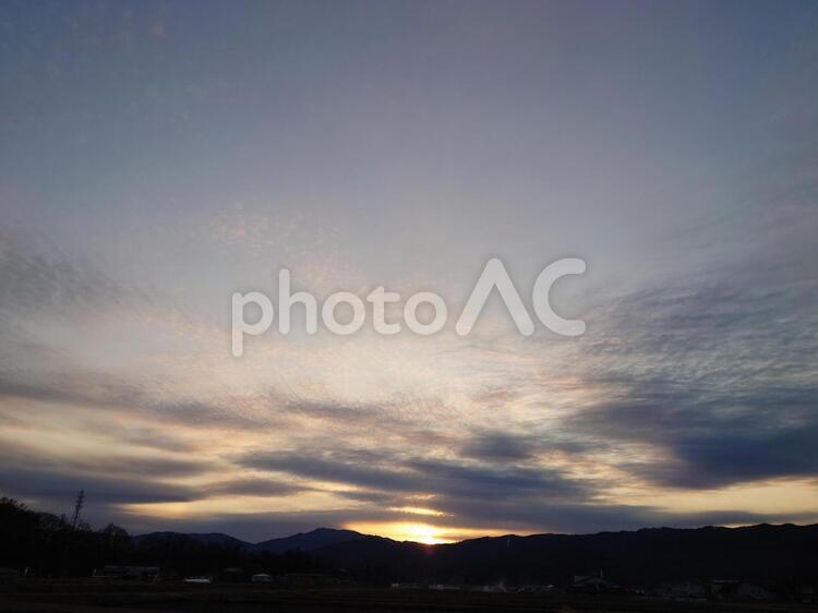 夕暮れの空 日暮れ,暁,太陽の写真素材