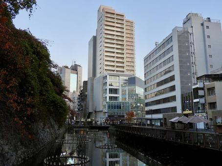 夕方の静岡市葵区ペガサート ペガサート,静岡市,葵区の写真素材